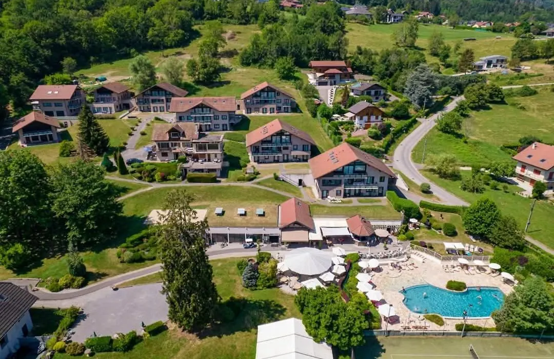 Résidence Hôtelière Spa Les Chataigniers-1