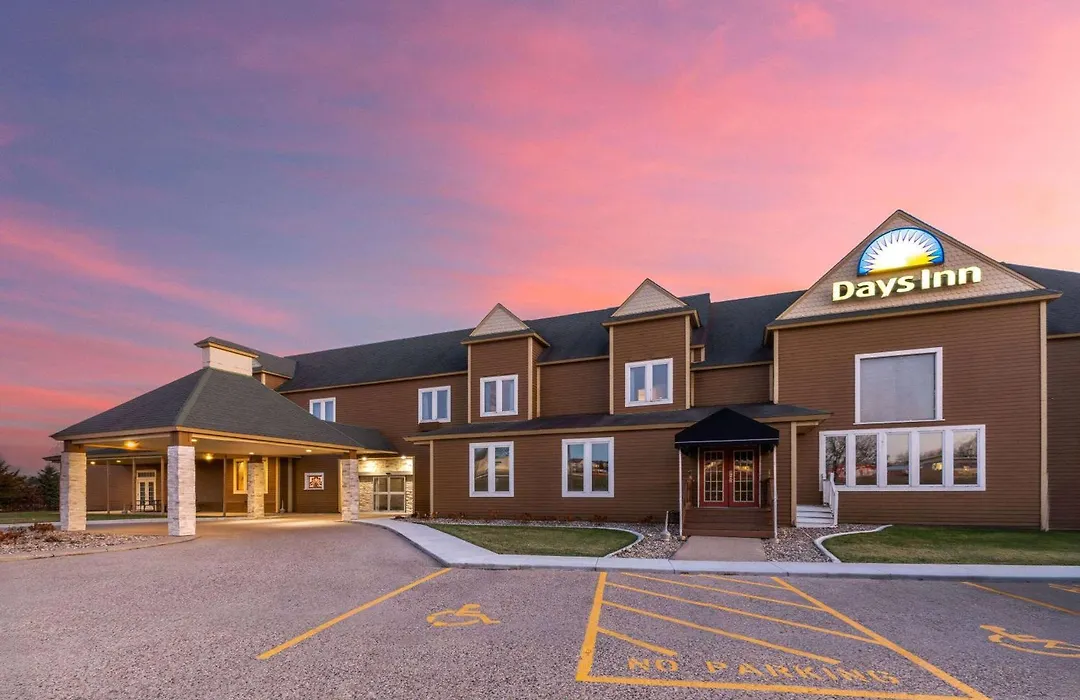 Days Inn By Wyndham Hutchinson-1