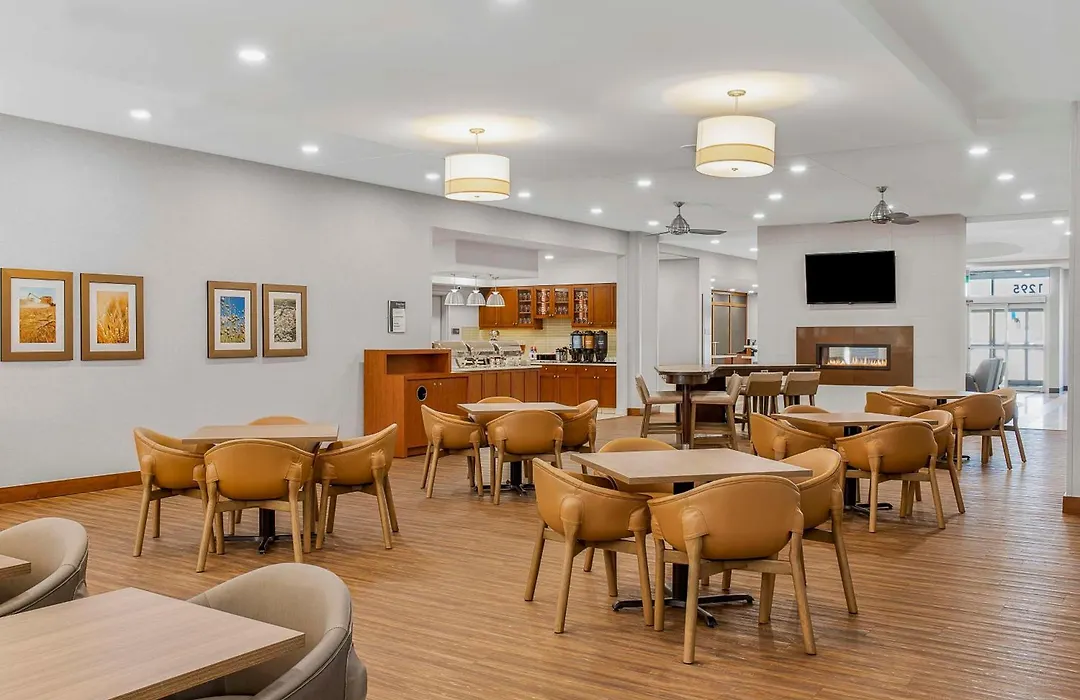 Homewood Suites By Hilton Winnipeg Airport - Polo Park-1