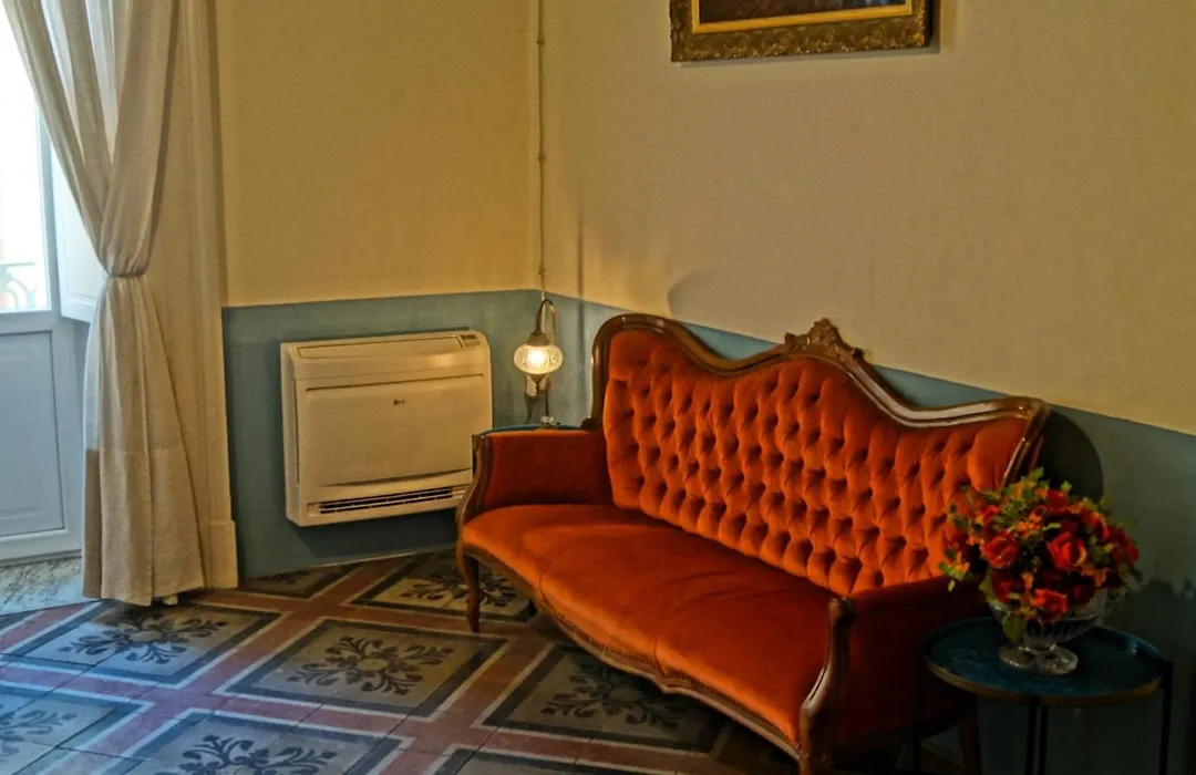 Historical Suites Vvm-1
