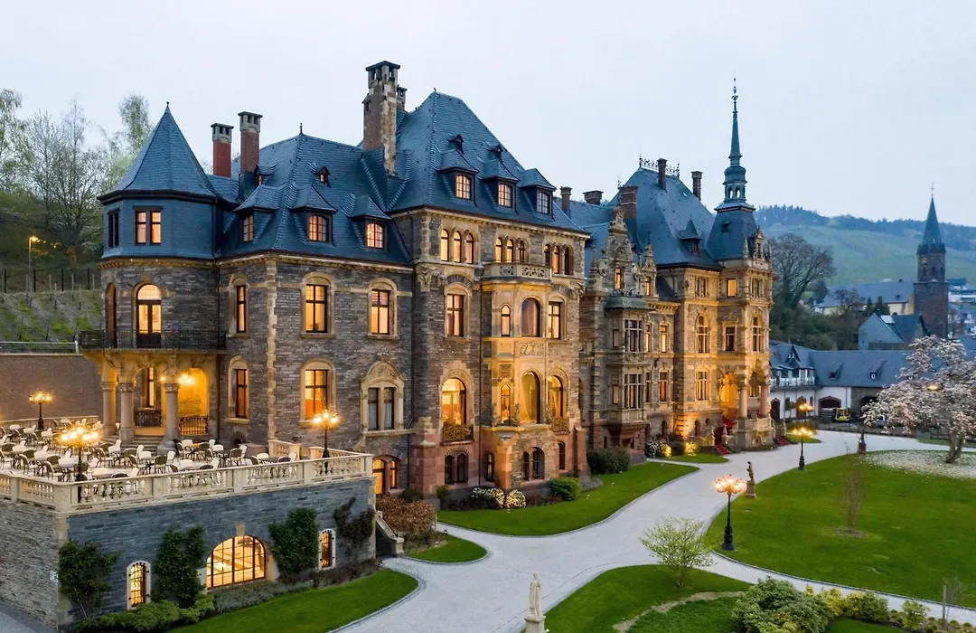 Schloss Lieser, Autograph Collection-1