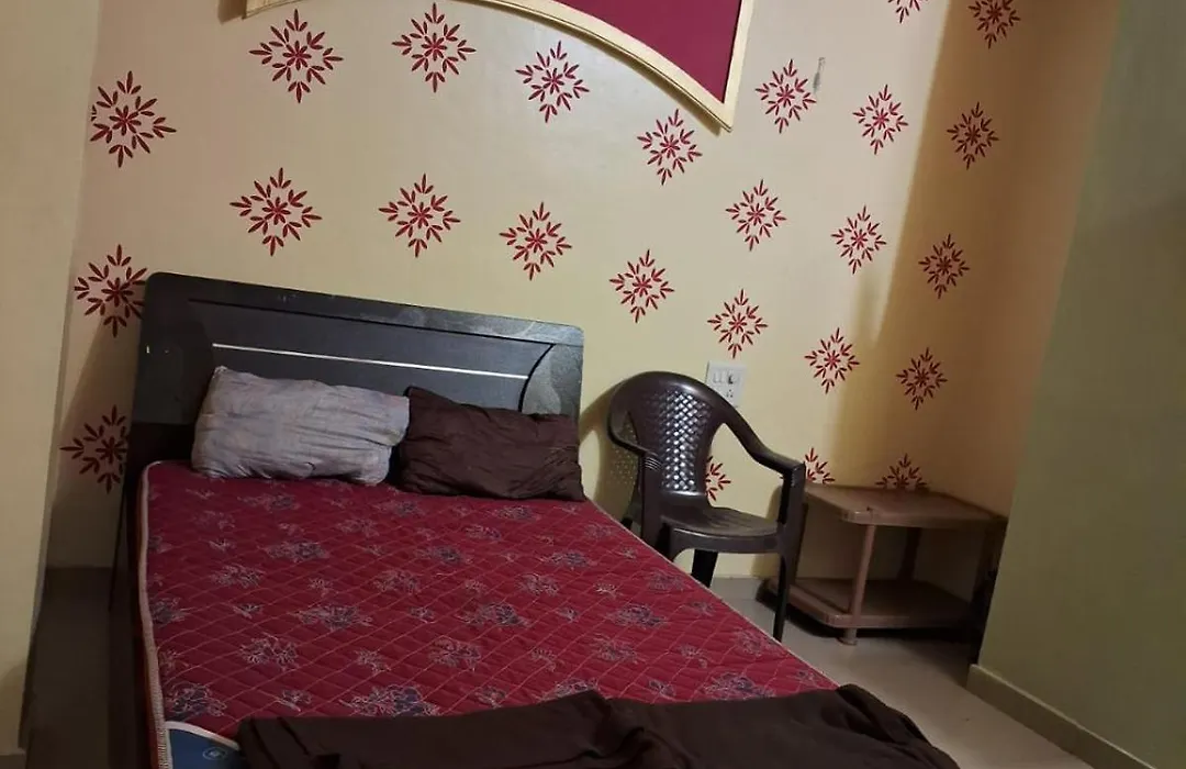 Hotel Sai Satya-1