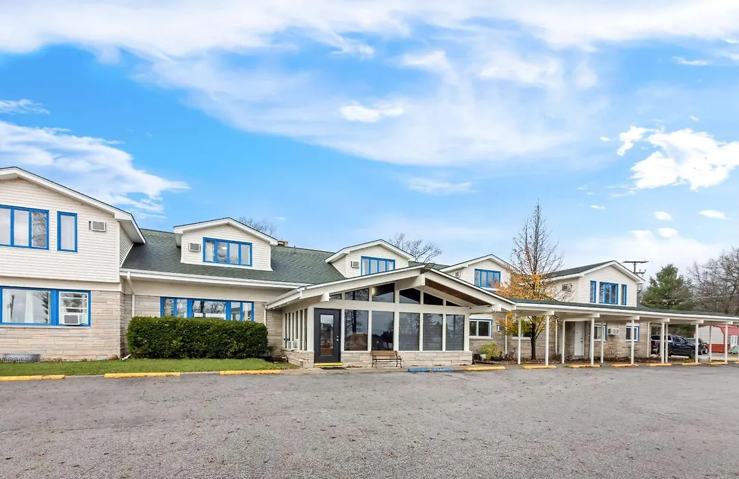 Rodeway Inn Oscoda-1