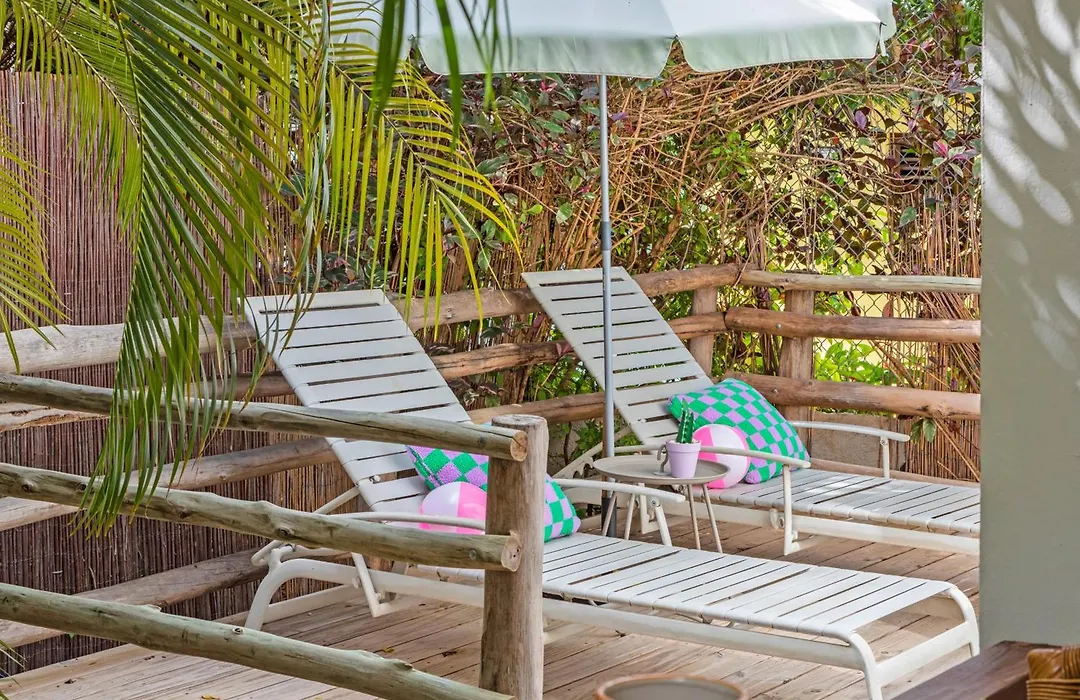 Tuk Tropical Boutique Resort Jan Thiel-1