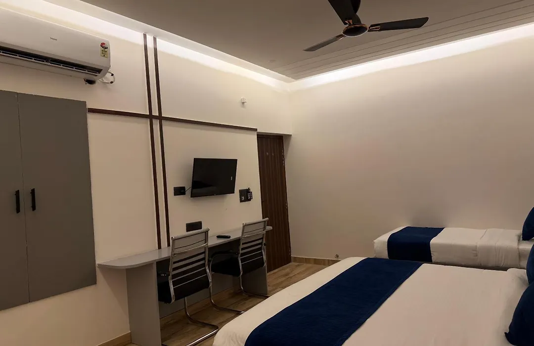 Hotel Taj Way By Jyoti Villa-1