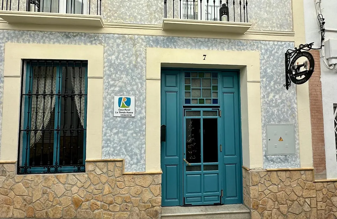 La Tienda Nueva-1