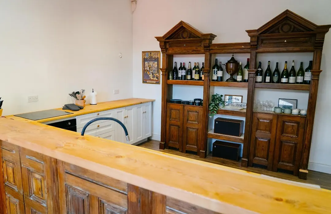 The Coach House At Ballinderry Park-1