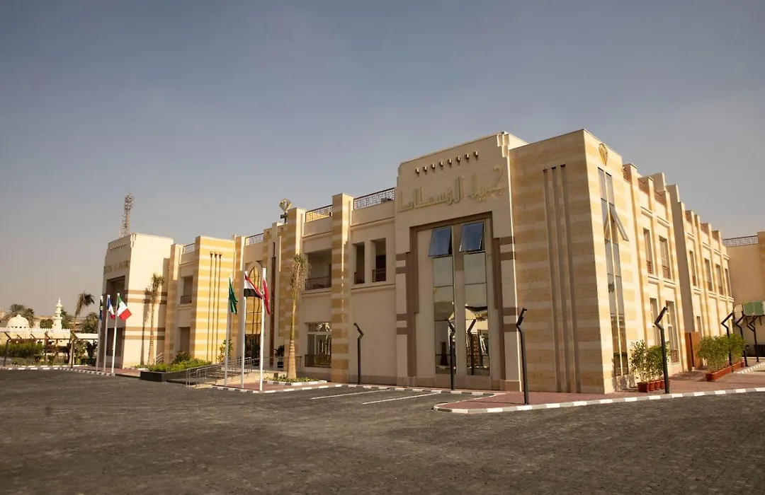 Jewel Alfustat Hotel-1