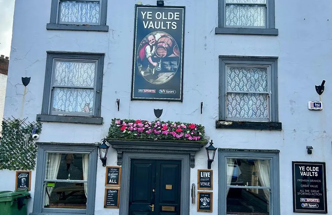 Ye Olde Vaults-1
