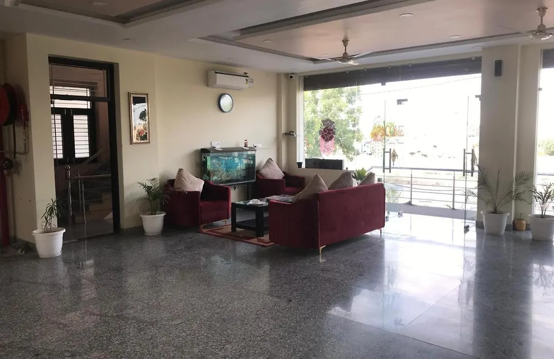 Hotel Gd Palace-1