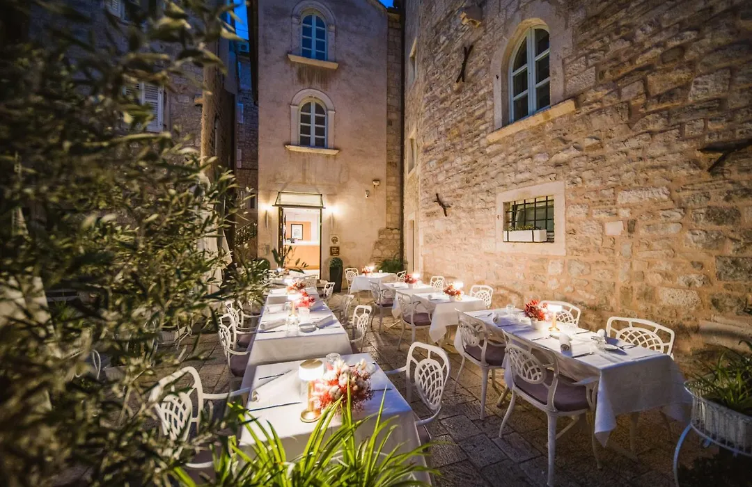 Hotel Vestibul Palace & Villa - Small Luxury Hotels Of The World-1