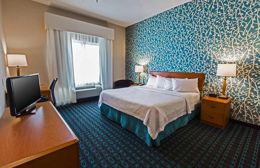 Fairfield Inn & Suites Toledo North-1