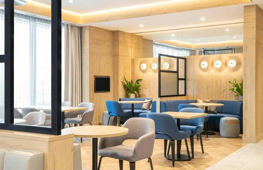 Courtyard By Marriott Inverness Airport-1