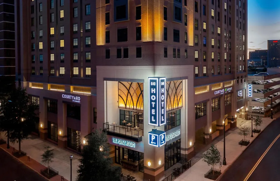 Courtyard By Marriott Atlanta Midtown-1
