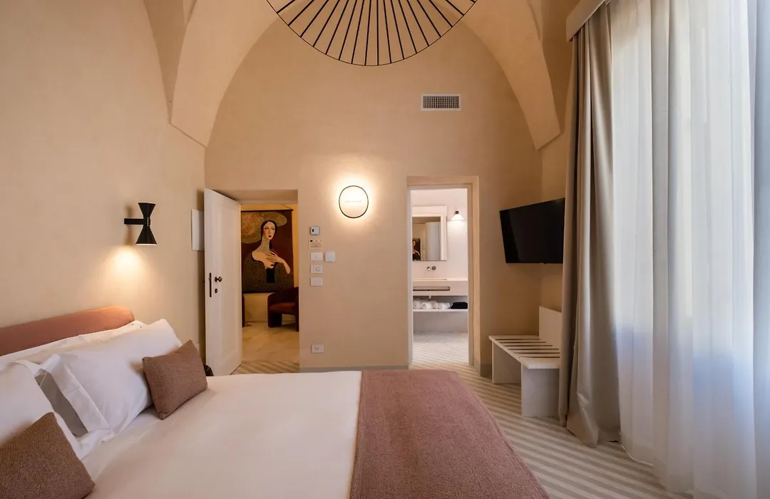 Palazzo Paisiello - Luxury Rooms Lecce-1