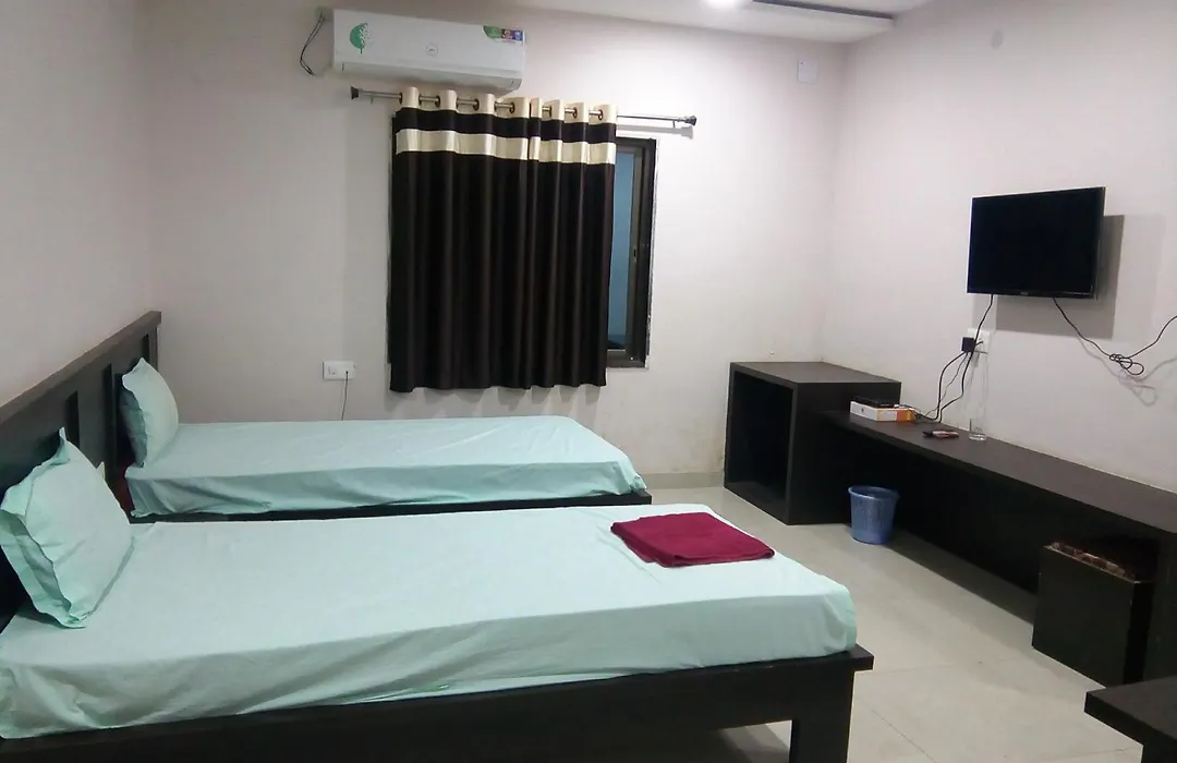 Hotel Indraprasth-1