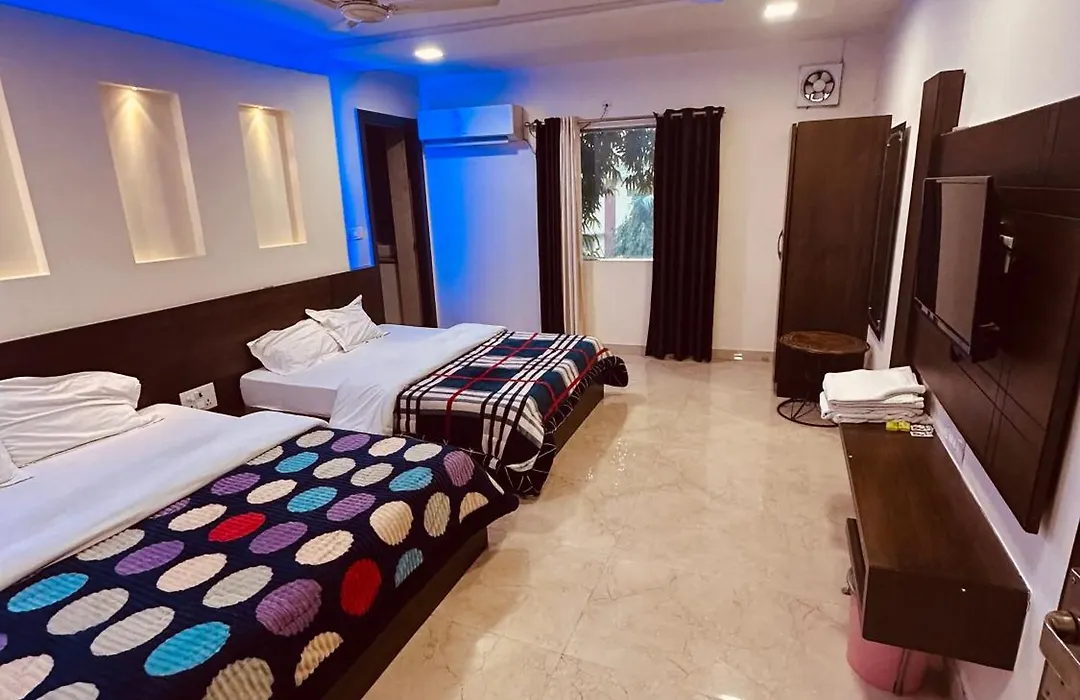 Taj Castle A Boutique Homestay-1