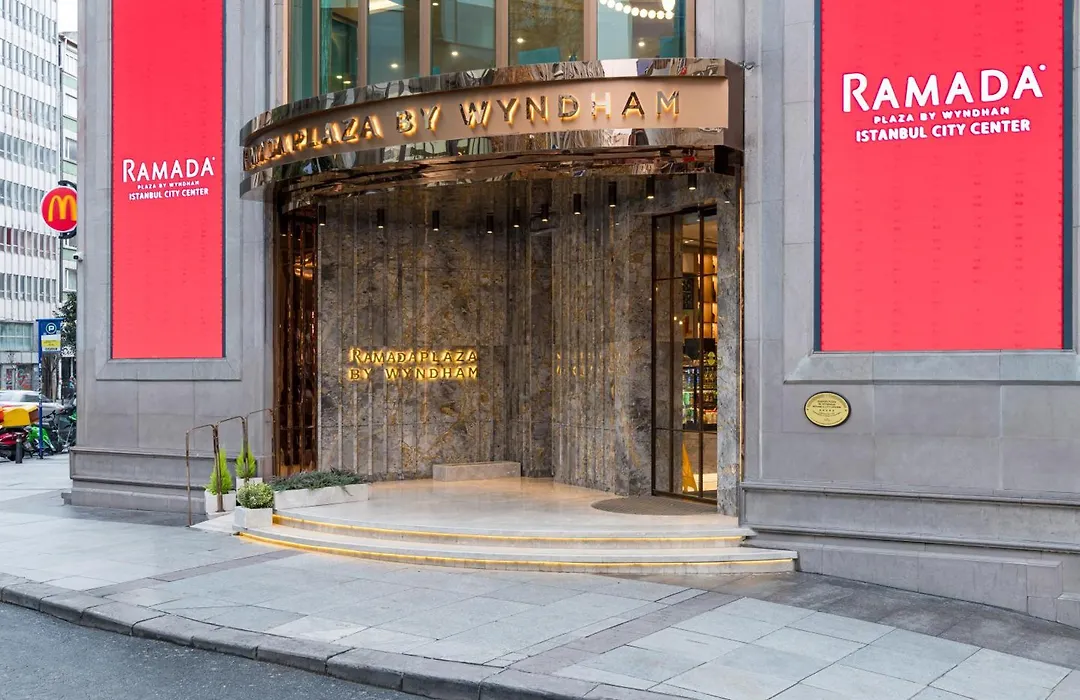 Ramada Plaza By Wyndham Istanbul City Center (Adults Only)-1