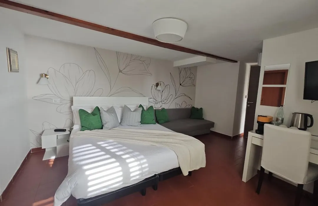 Villa Greta Hotel Rooms & Suites-1