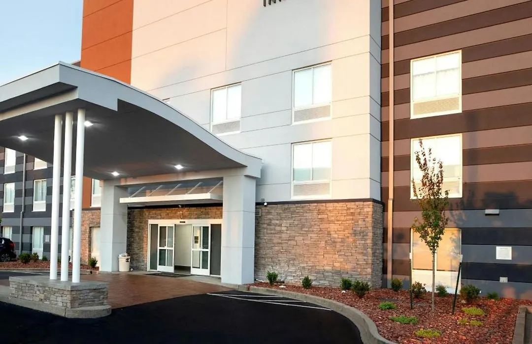 Fairfield By Marriott Inn & Suites Louisville Airport-1