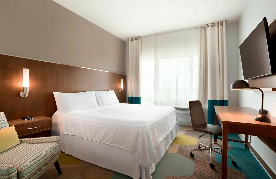 Four Points By Sheraton Miami Airport-1