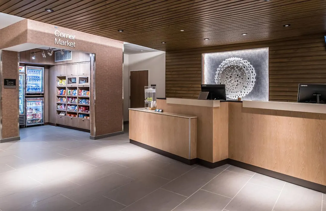Fairfield Inn & Suites By Marriott Staunton-1