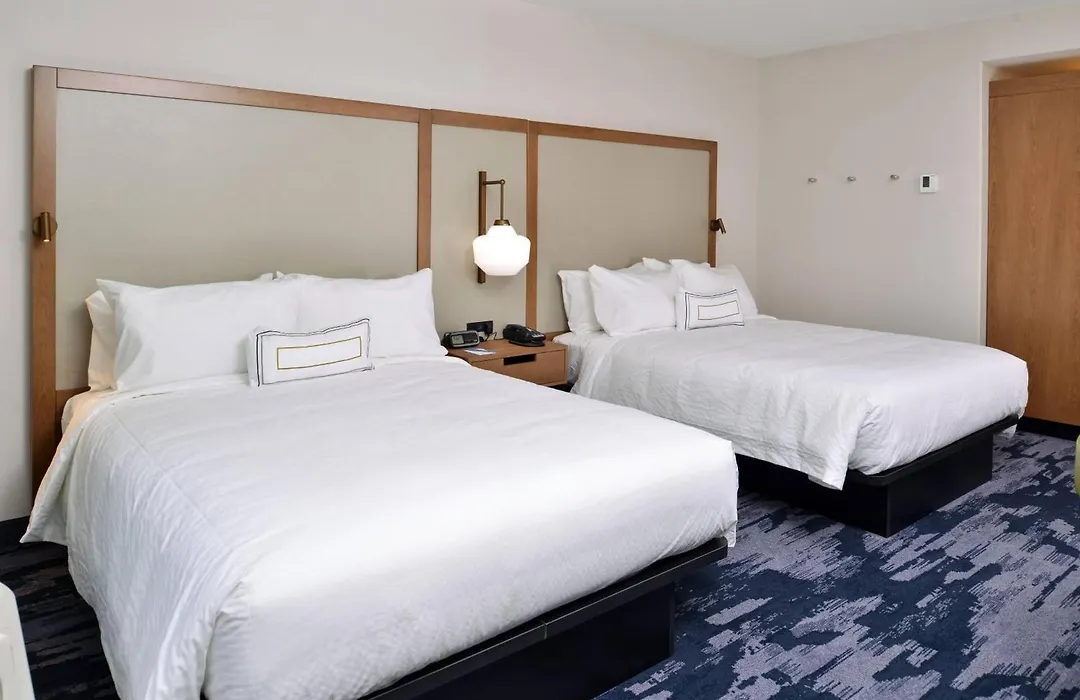Fairfield Inn & Suites By Marriott Canton-1