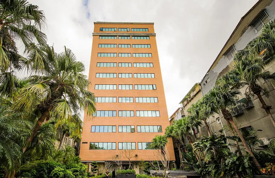 Via Hotel Breeze-1