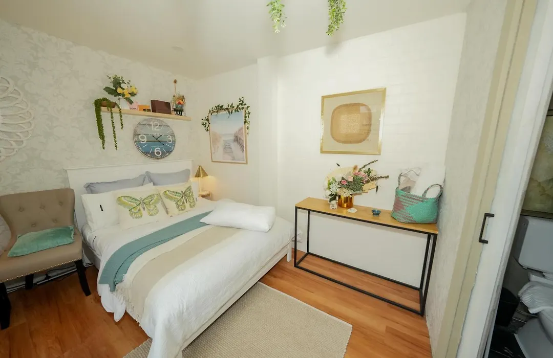 Beach Serenity Guesthouse-1