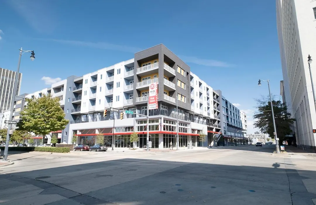 20 Midtown Birmingham Modern Apartments By Barsala-1