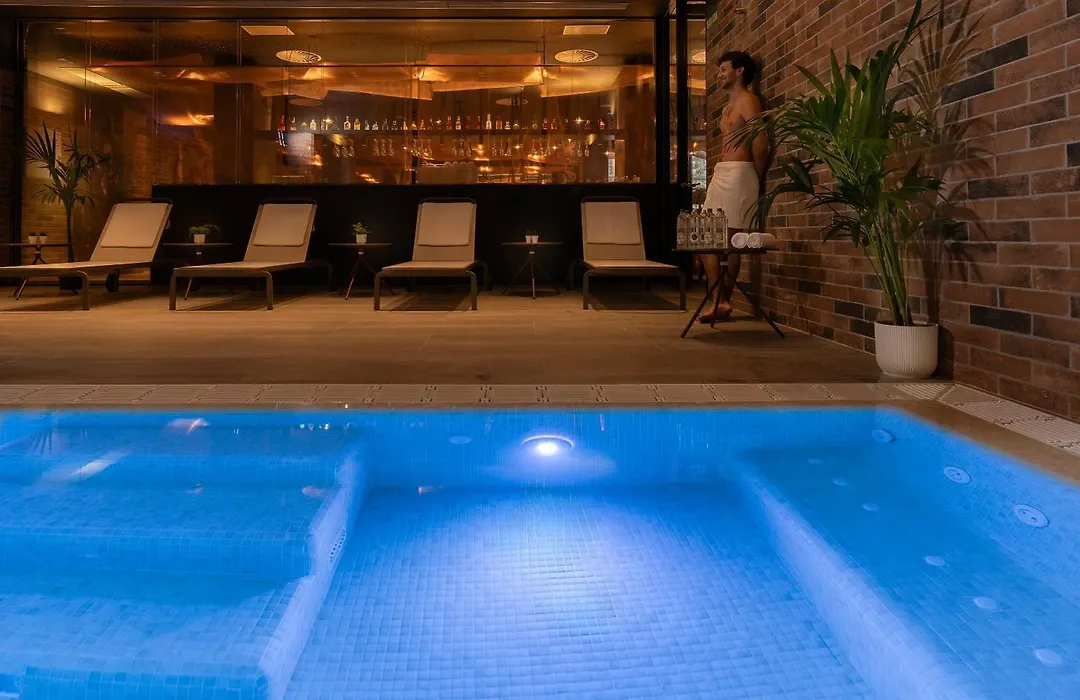 Axel Hotel Bilbao - Adults Only-1