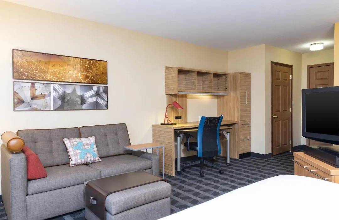 Towneplace Suites By Marriott East Lansing-1