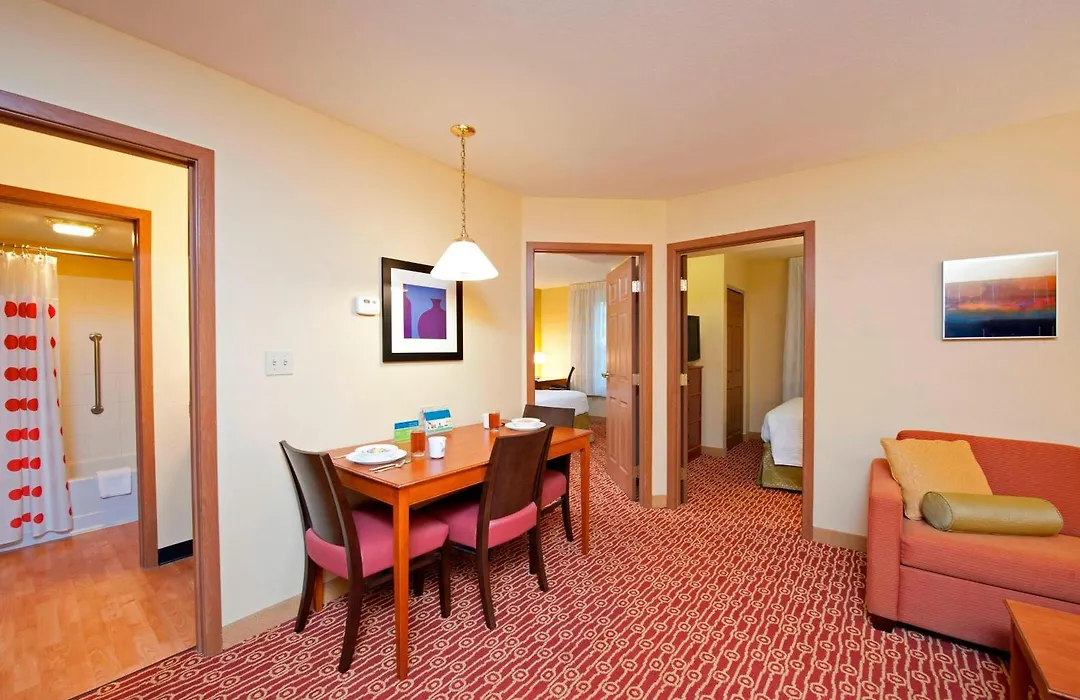 Mainstay Suites Bloomington Near University-1