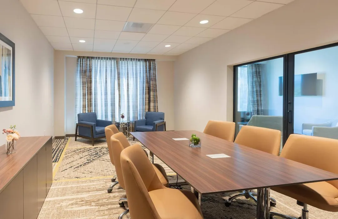 Towneplace Suites By Marriott Thousand Oaks Agoura Hills-1