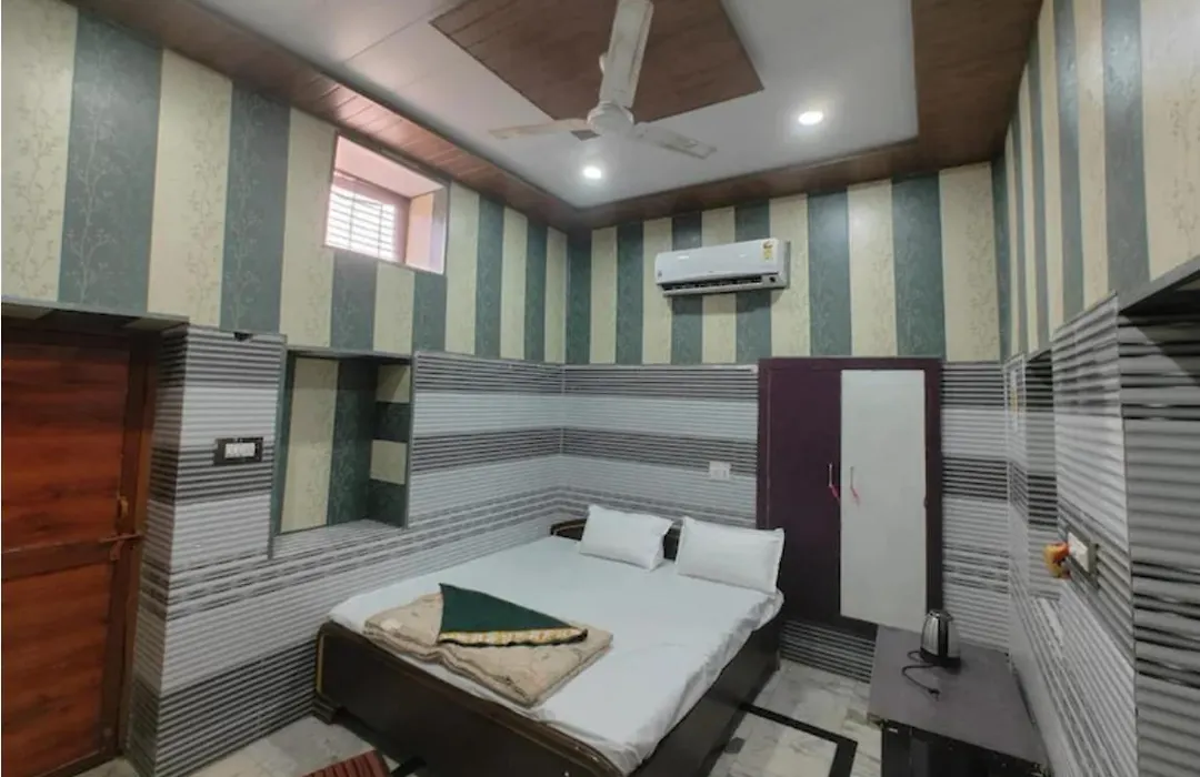 Bhagat Ji Guest House-1