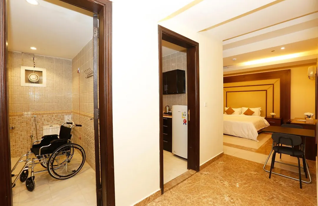 Hotelier Suites By Cantonal-1