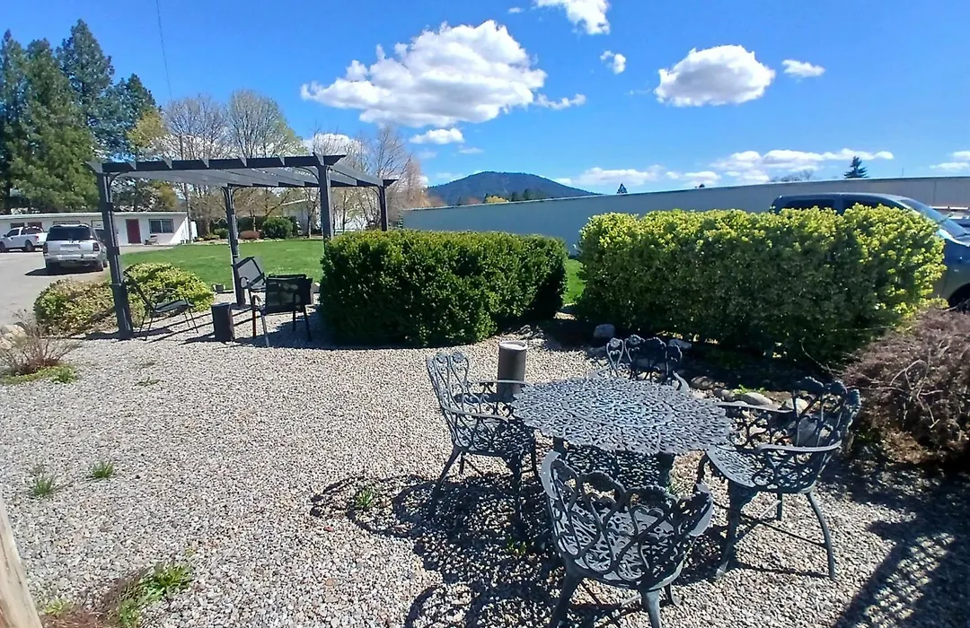 Silver Lakes Inn-1