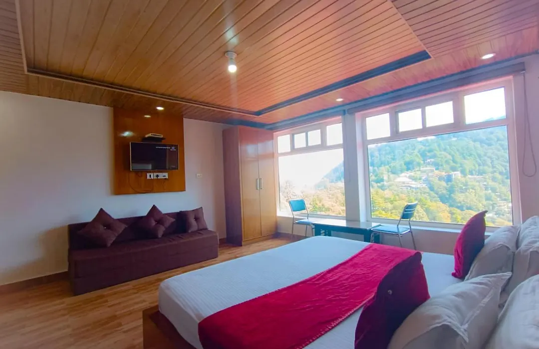 Hotel Snow Ark Inn, Dalhousie-1