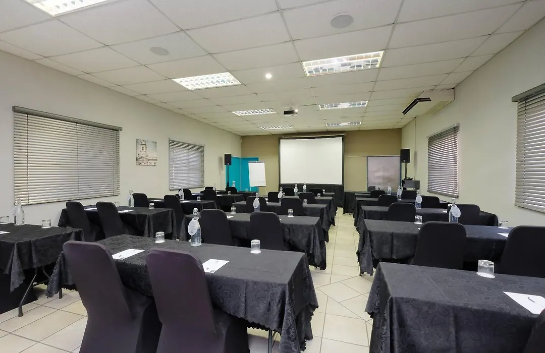Protea Hotel By Marriott Polokwane Landmark-1