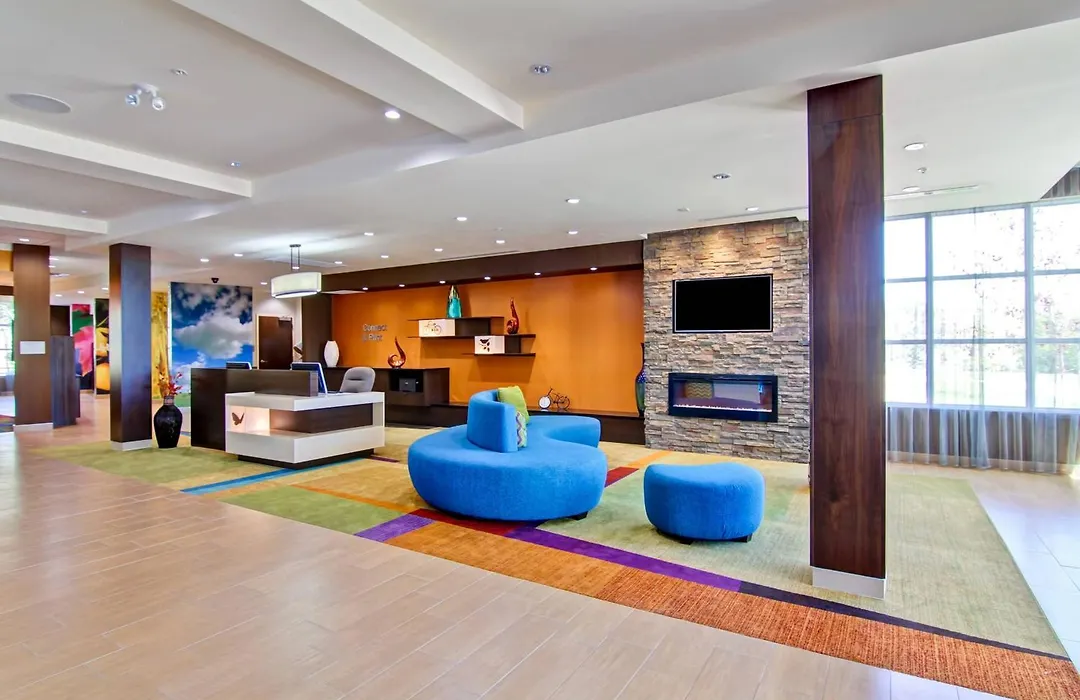 Fairfield Inn & Suites By Marriott Kamloops-1
