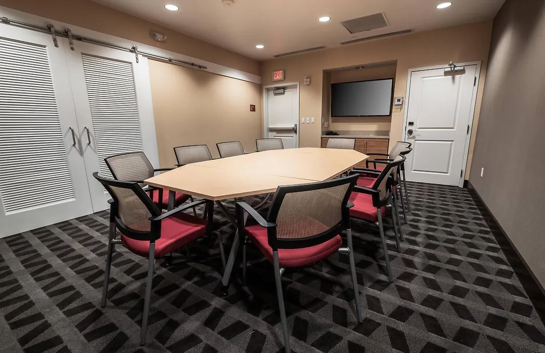 Towneplace Suites By Marriott Toledo Oregon-1