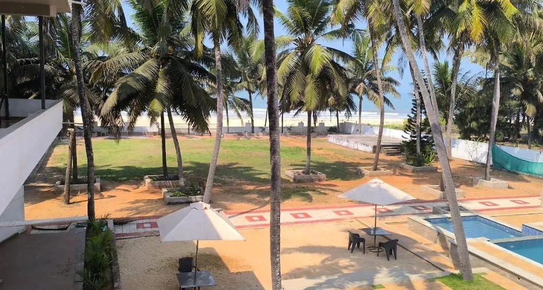 Swimming Pool Beach Front Homestay Malpe Udupi-1