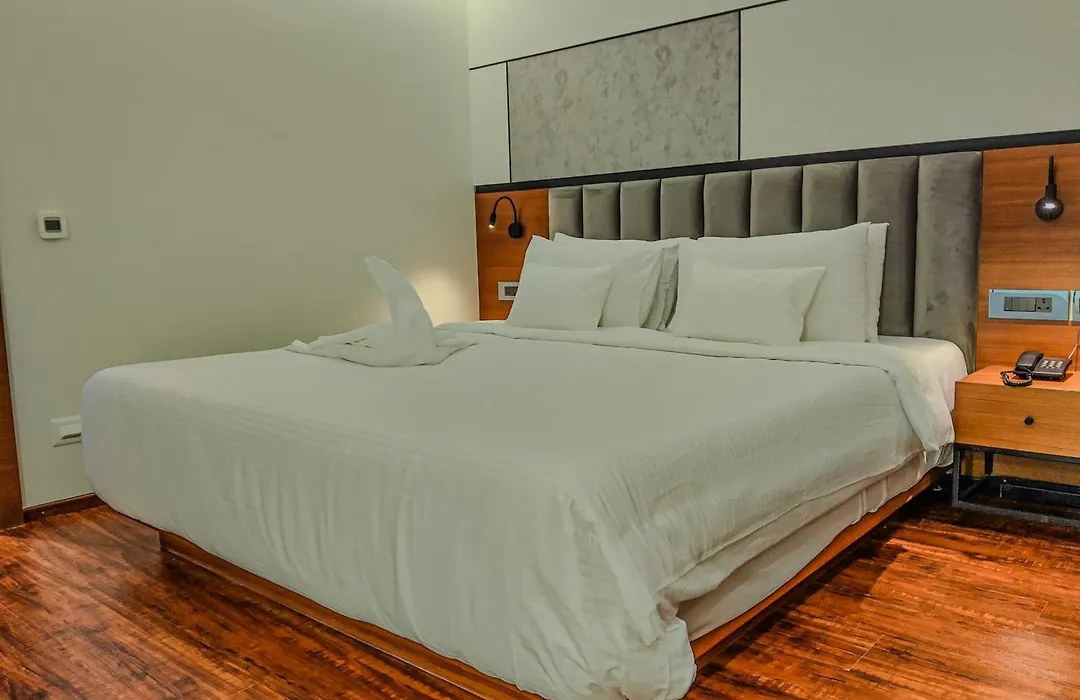Hotel Noah Spire-1