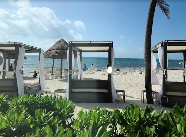 Villa Del Palmar Cancun Luxury Beach Resort & Spa-1
