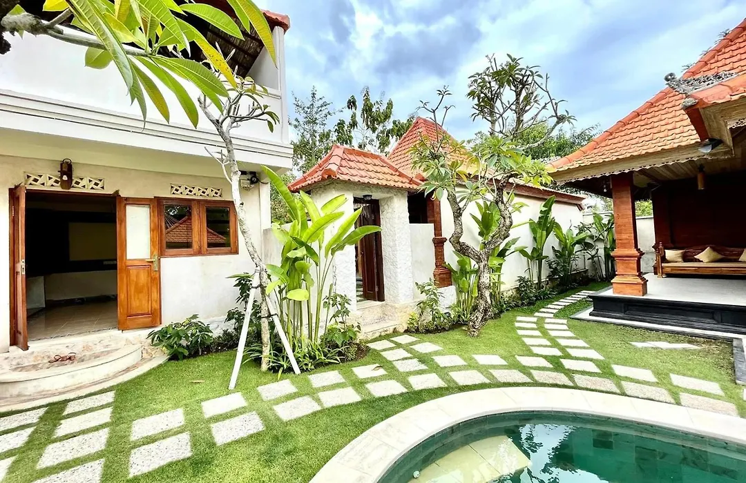 Puri Samana Villas By Tanya Pink-1