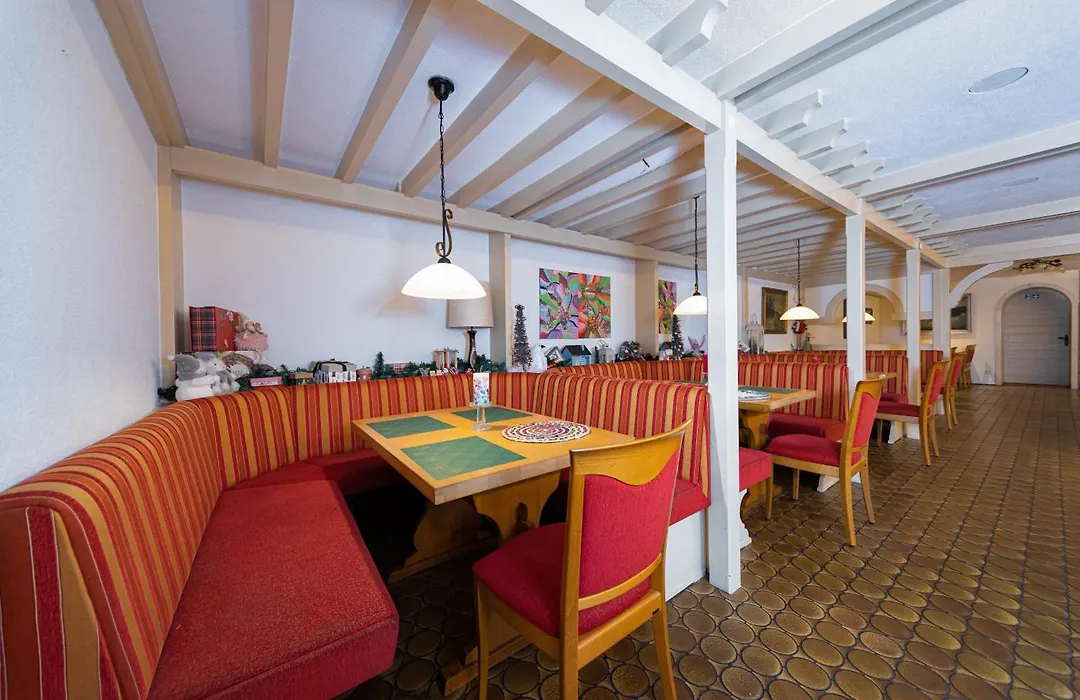 Hotel Restaurant Freihof-1