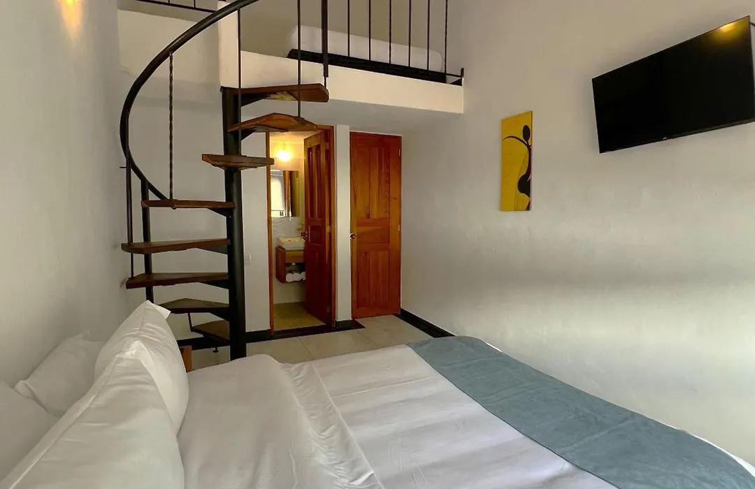 Hotel Villa Macondo-1