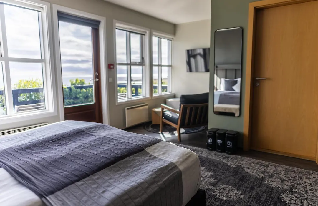 Fosshotel Hellnar-1