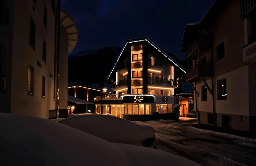 Hotel Garni Stefanie-1