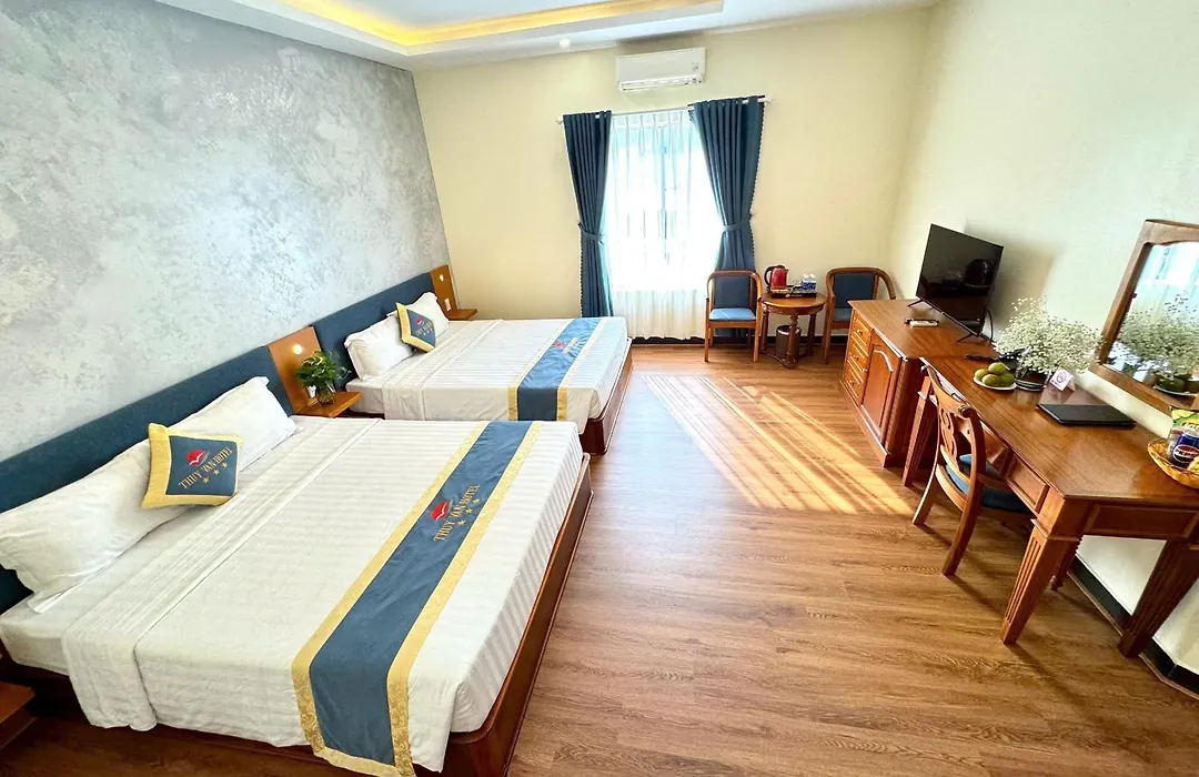 Thuy Van Hotel-1